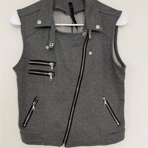 Renee C. Gray Sleeveless Vest with Zipper Accents